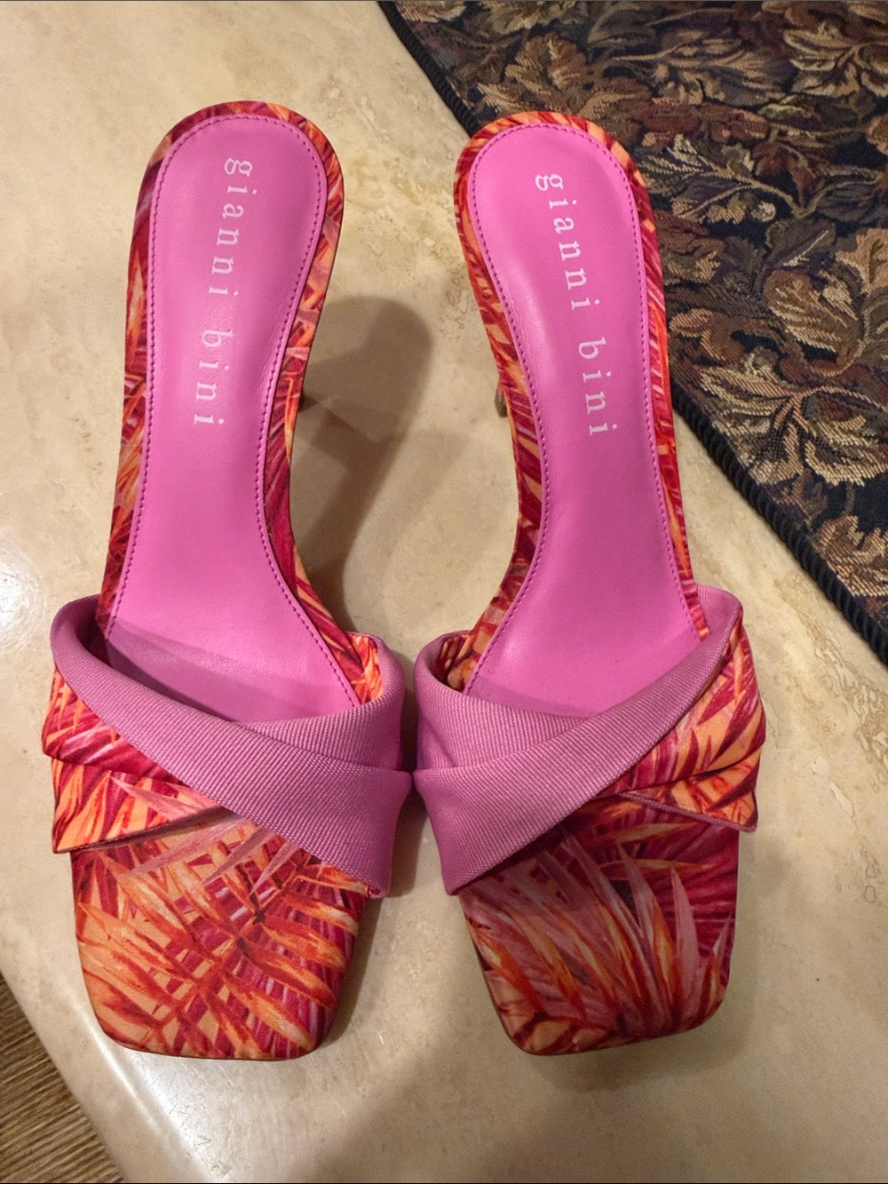 Gianni Bini Pink & Orange Tropical Slide Mules
